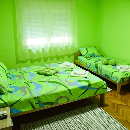 فندق Prenociste Pilot Ni المظهر الخارجي الصورة