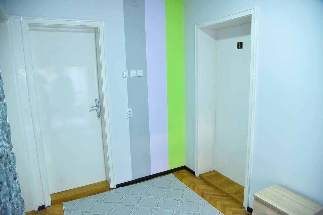 فندق Prenociste Pilot Ni المظهر الخارجي الصورة